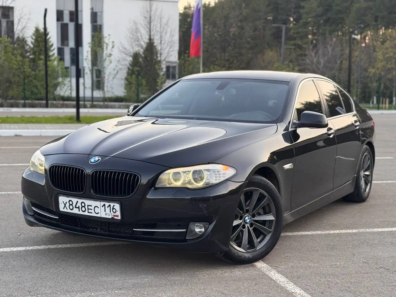 BMW F10 2013 - Легковые автомобили (Авто) в Набережные Челны
