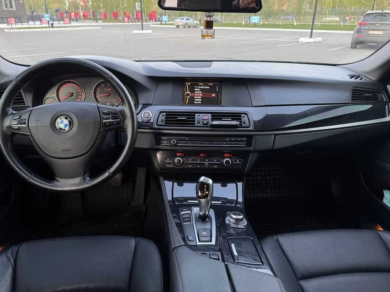 BMW F10 2013 - Легковые автомобили (Авто) в Набережные Челны