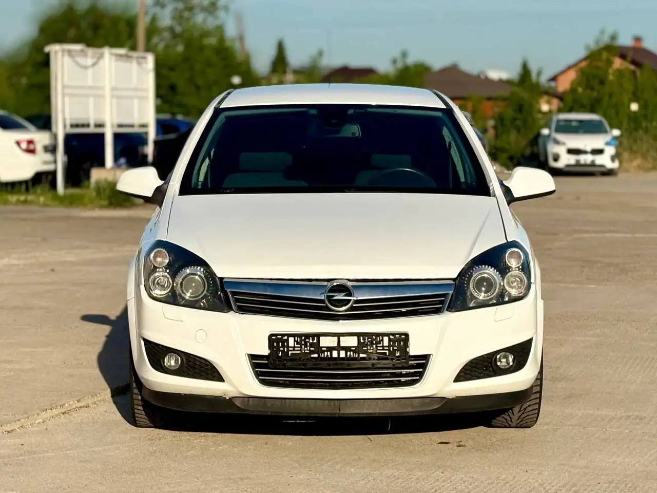 Opel Astra 2014 - Легковые автомобили (Авто) в Нижнекамск