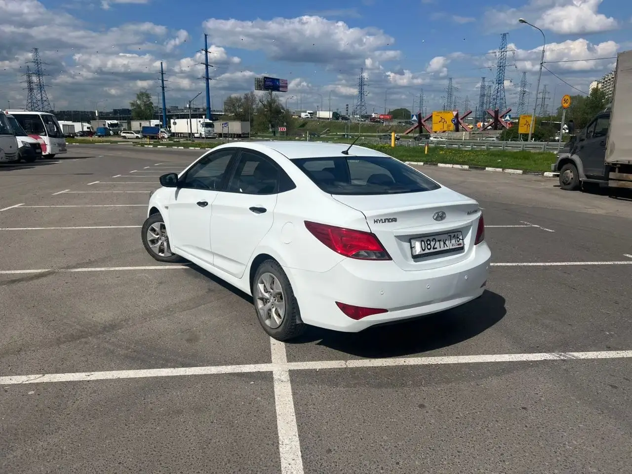 Hyundai Solaris 2015 - Легковые автомобили (Авто) в Москва