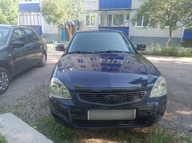 Lada Priora 2012 - продажа от собственника - Внедорожник в Казань