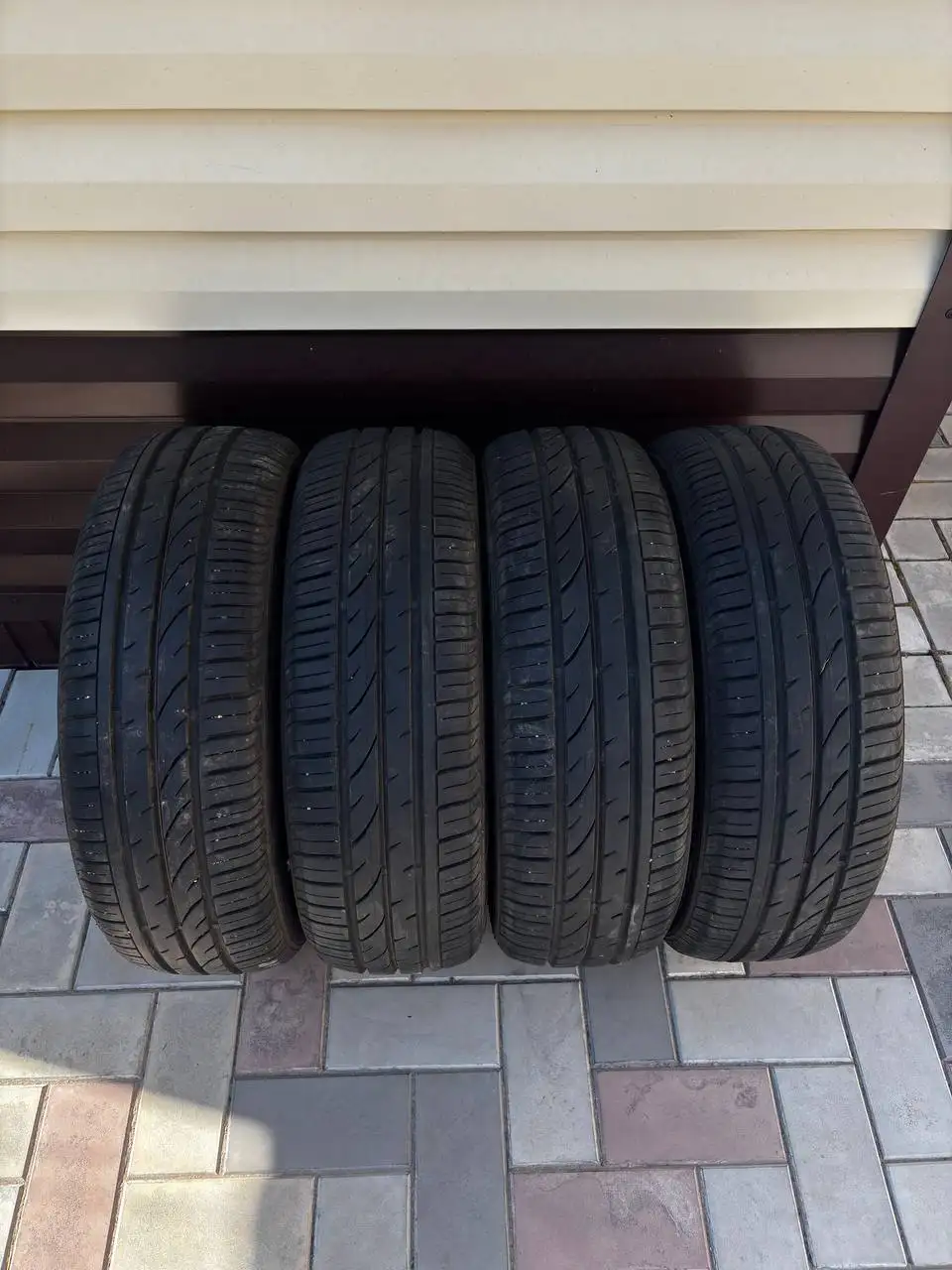 Продам шины Nexen n blue 175/65 R14 - Шины (Запчасти) в Казань