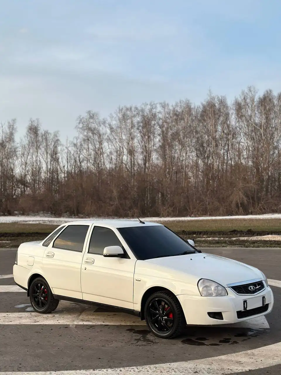 Приора - Легковые автомобили (Авто) в Казань