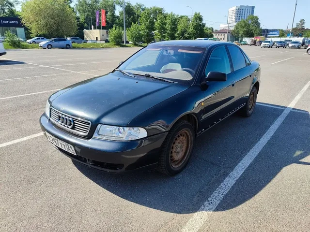 Ауди А4 б5 1998 год в Казани - Кроссоверы в Казань