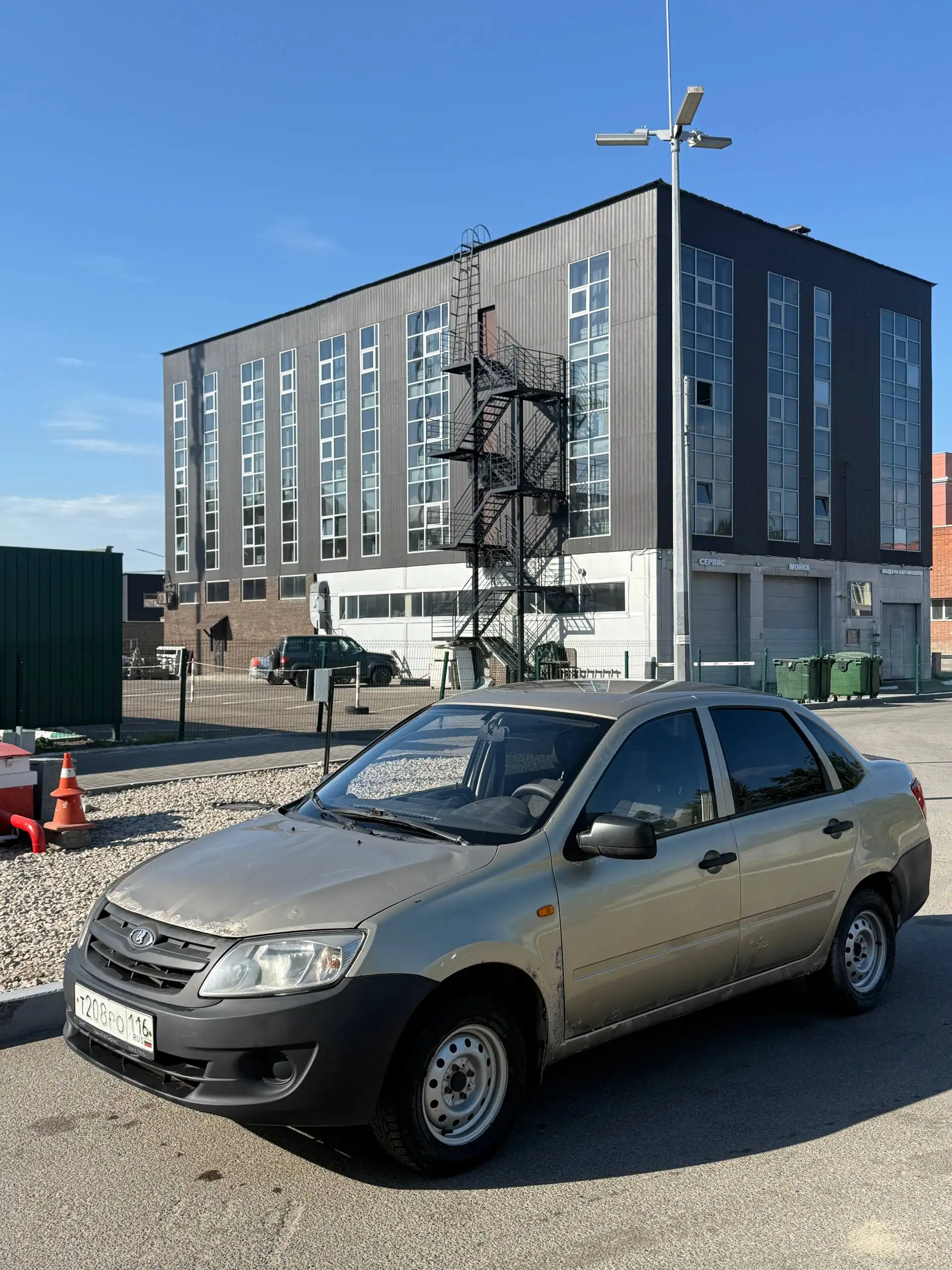 Гранта 2013 на газу - Легковые автомобили (Авто) в Казань