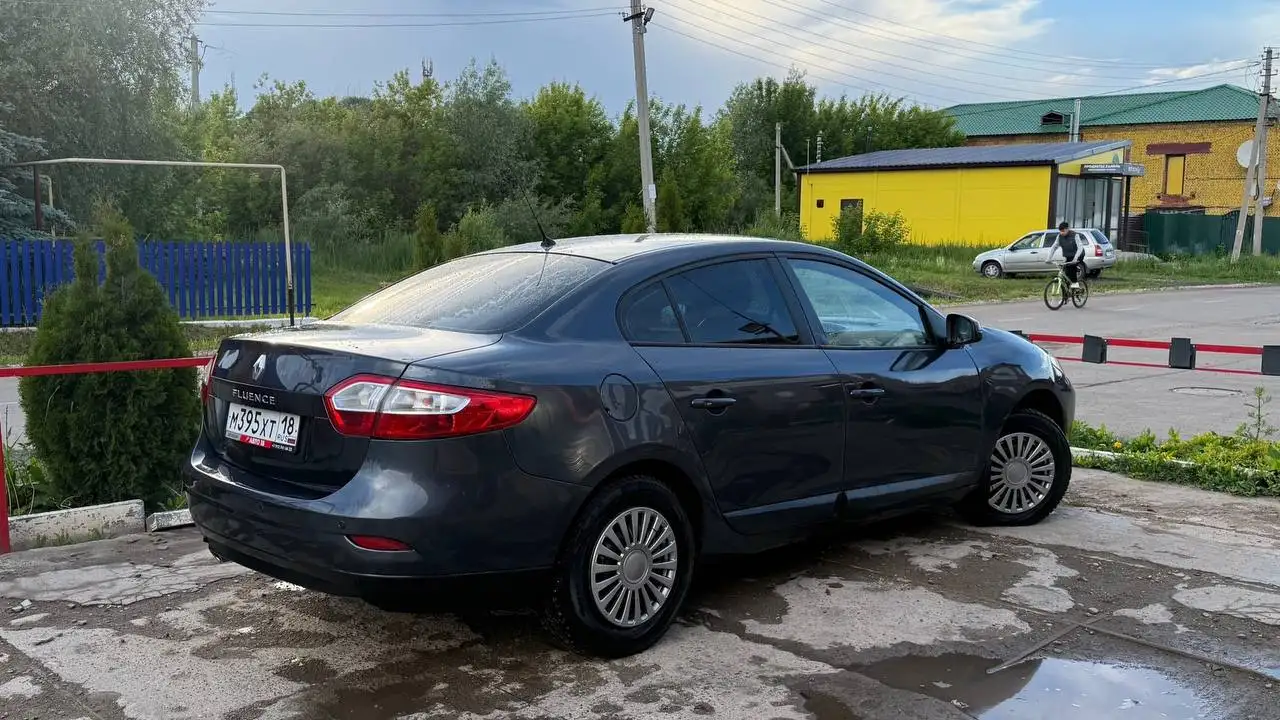 Рено Флюенс 2010 г. 1.6 МКПП - Легковые автомобили (Авто) в Нижнекамск