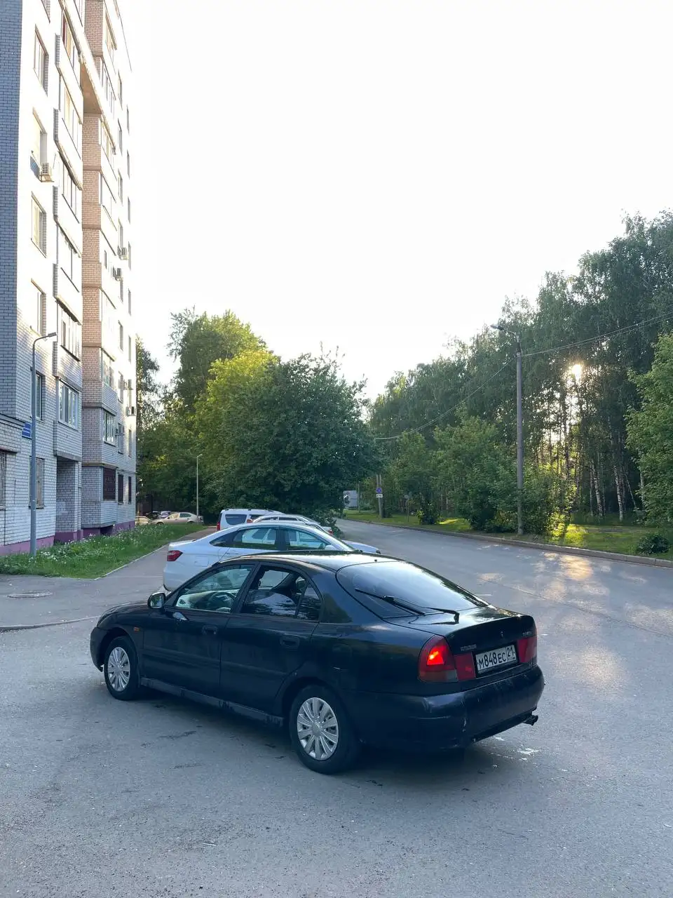 Mitsubishi Carisma 1998, механика, 1.8 - Легковые автомобили (Авто) в Казань