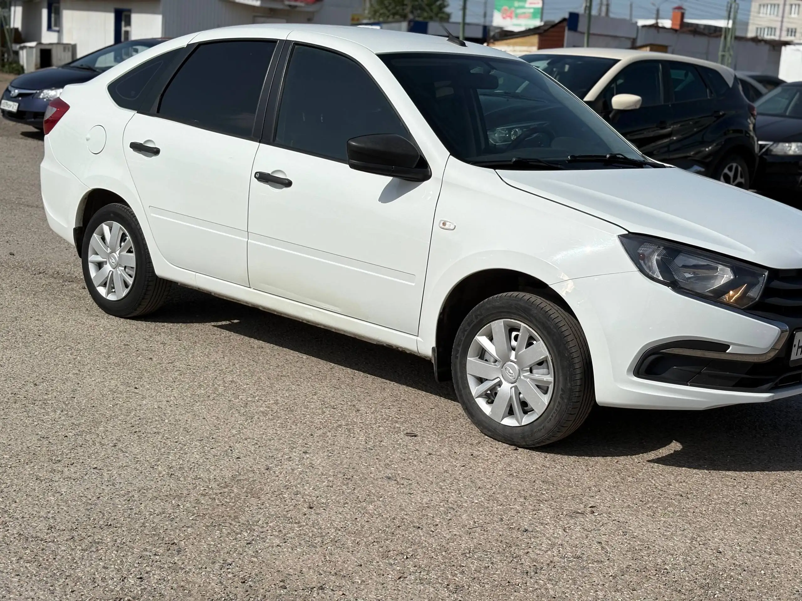 Lada Granta 2020 в хорошем состоянии - Легковые автомобили (Авто) в Канаш