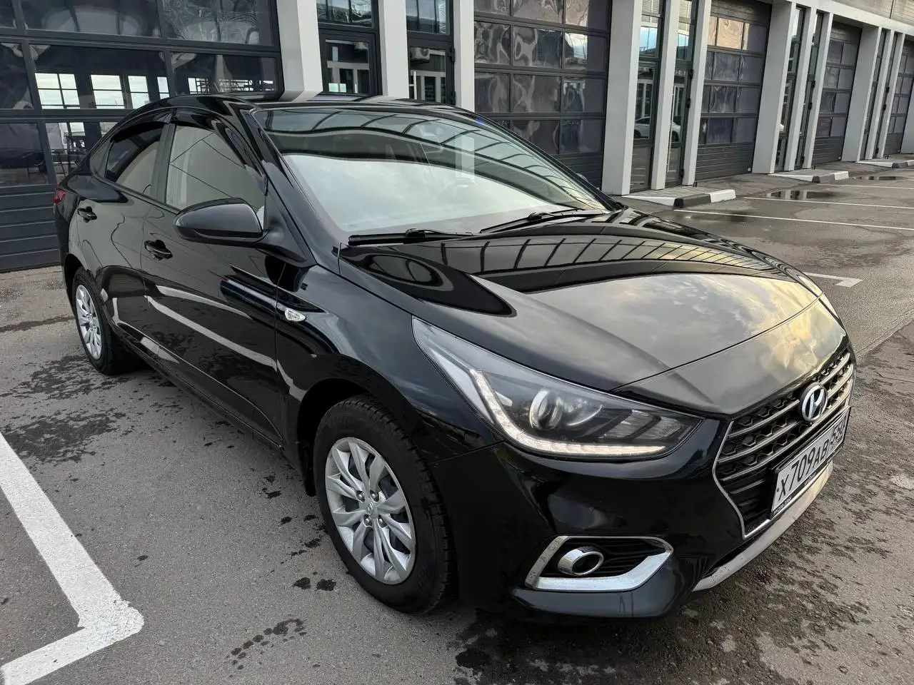 HYUNDAI SOLARIS 2018 1.6 AT - Легковые автомобили (Авто) в Набережные Челны