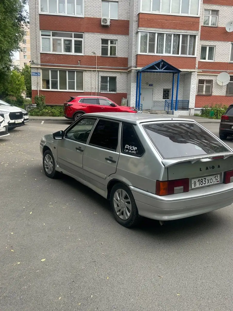 Лада Приора 2009 хэтчбек 1.6 - Легковые автомобили (Авто) в Казань