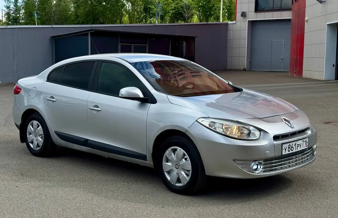 Renault Fluence 2010 года - Легковые автомобили (Авто) в Казань