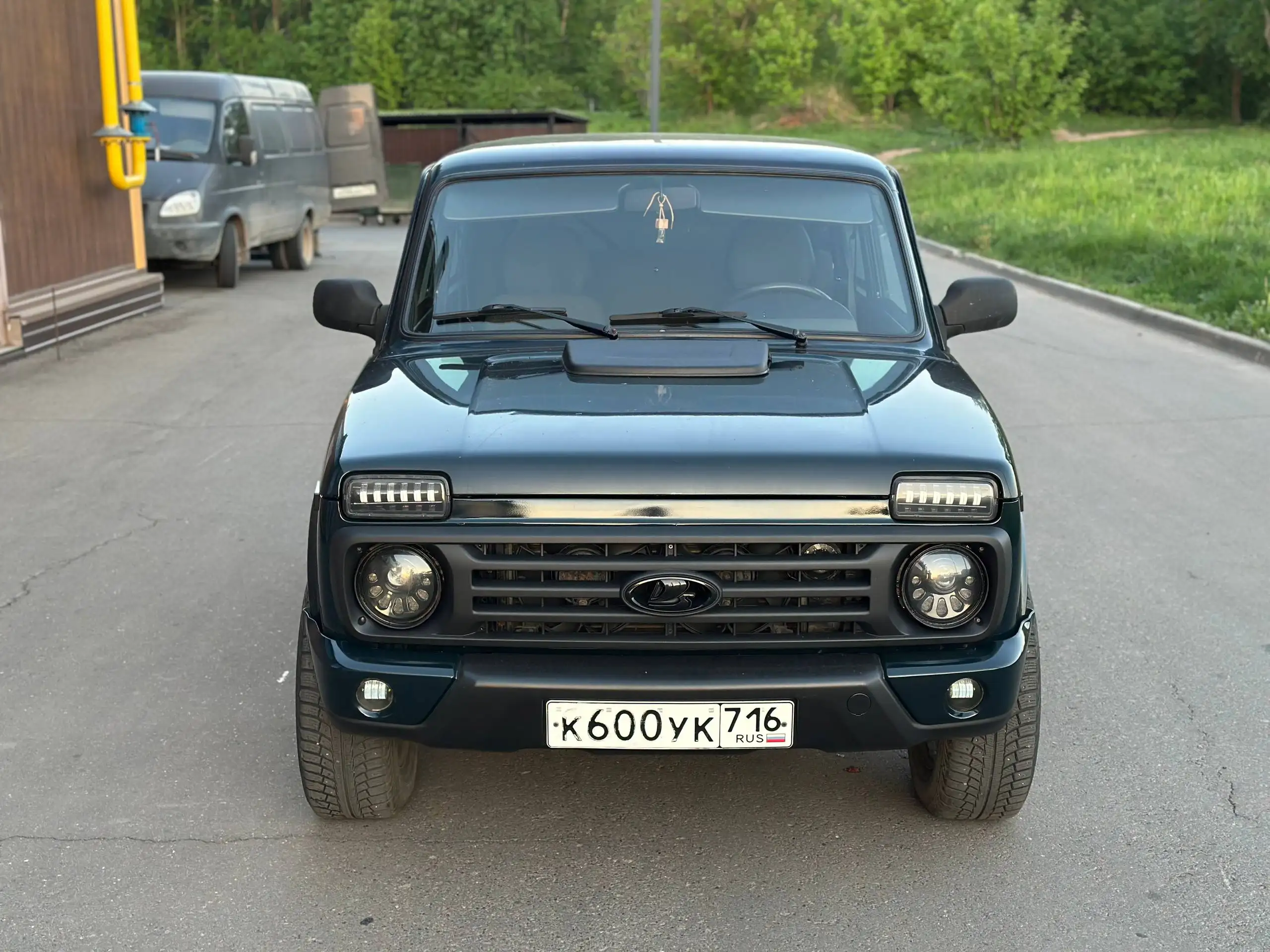 Нива 2013 года, 107000 км - Внедорожники (Авто) в Нижнекамск