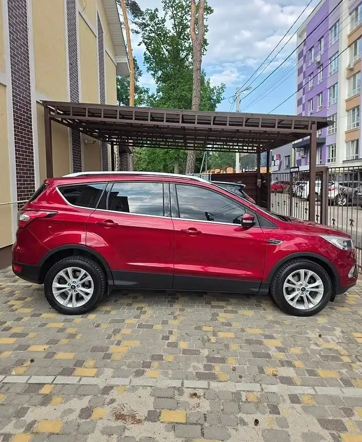 Ford Kuga 2019 дизель 1.5 - Внедорожник (Авто) в Казань