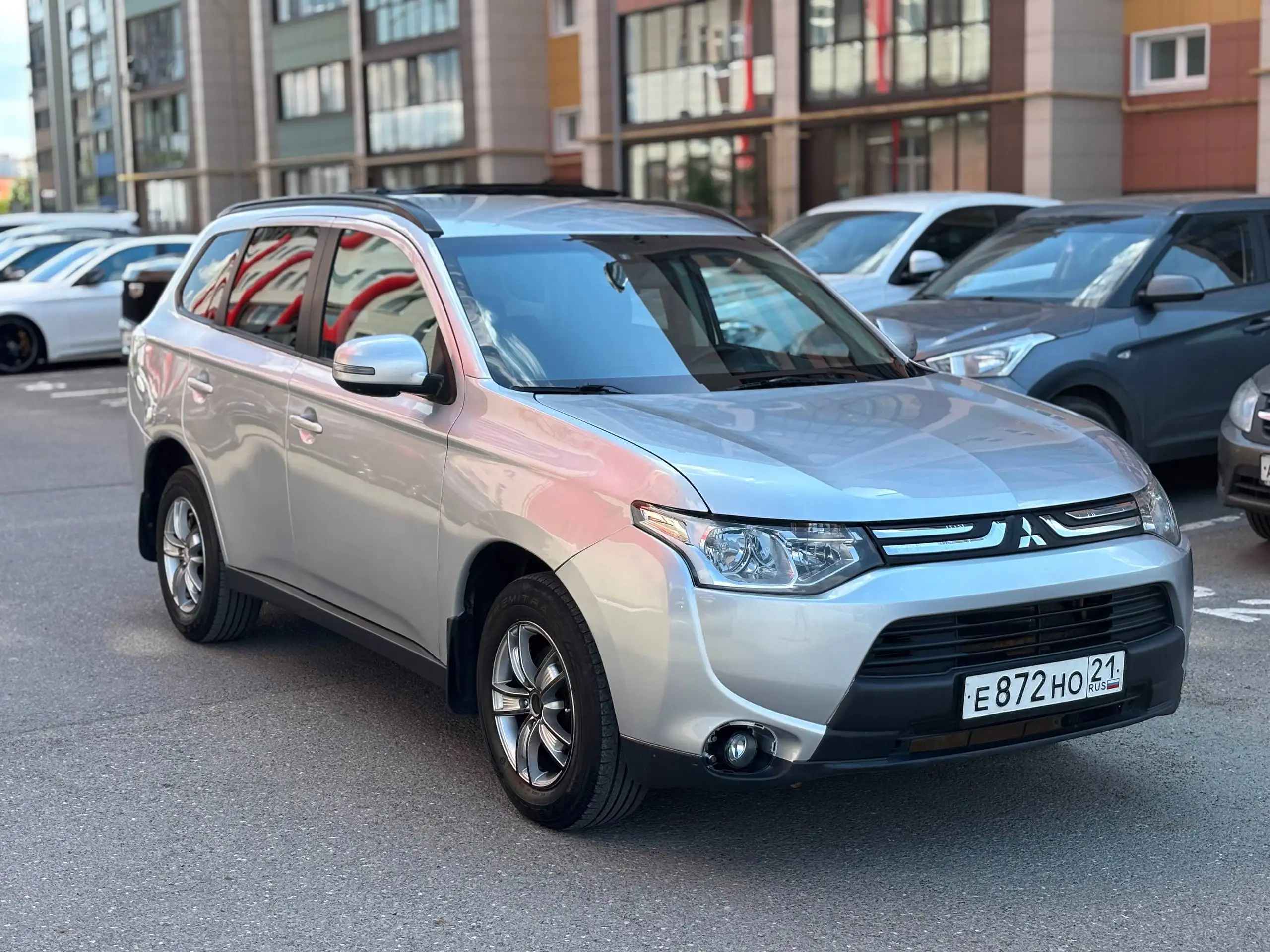 MITSUBISHI OUTLANDER 2013, 2.4 Бензин, 167л.с. - Внедорожники (Авто) в Казань