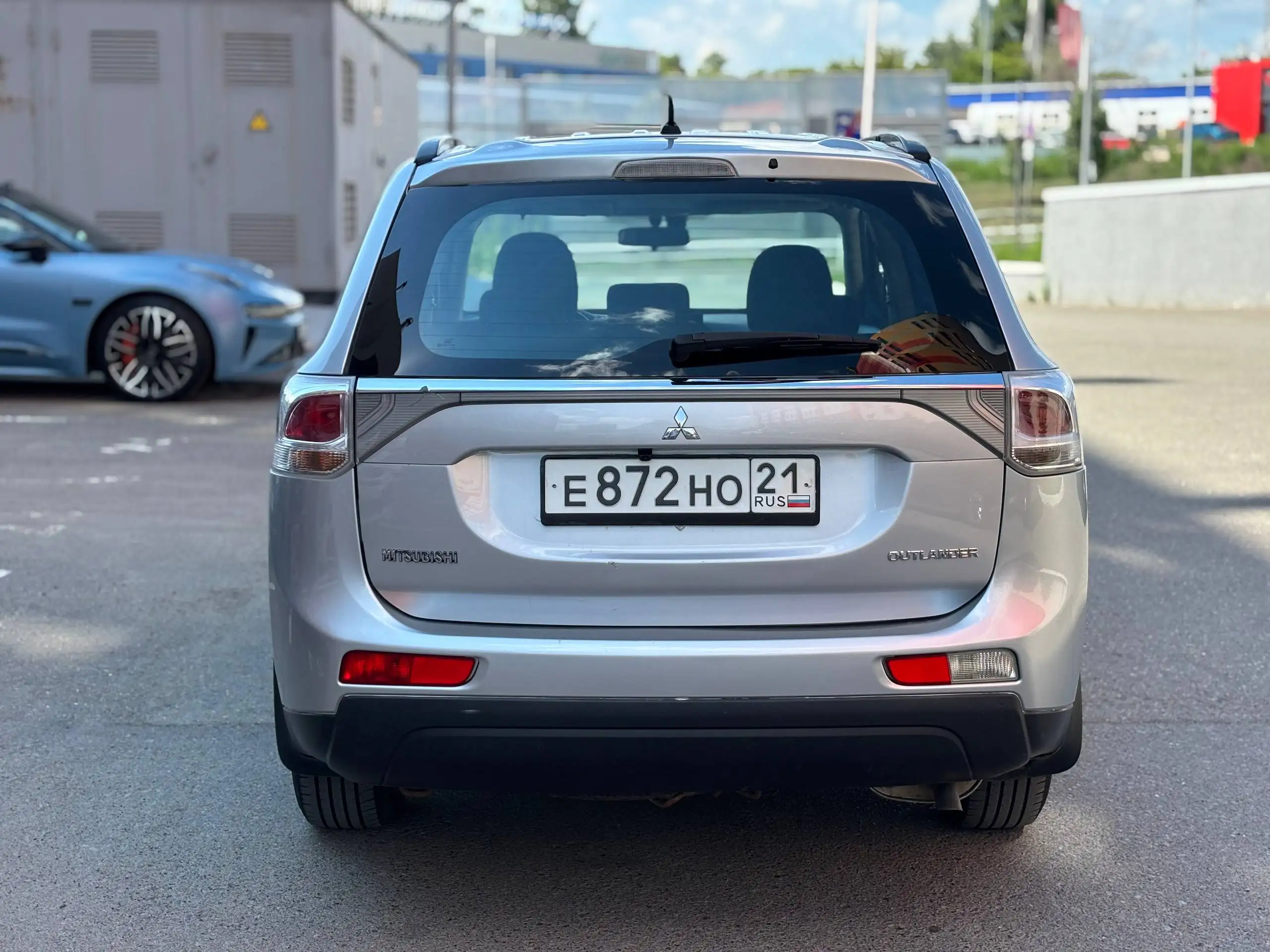 MITSUBISHI OUTLANDER 2013, 2.4 Бензин, 167л.с. - Внедорожники (Авто) в Казань
