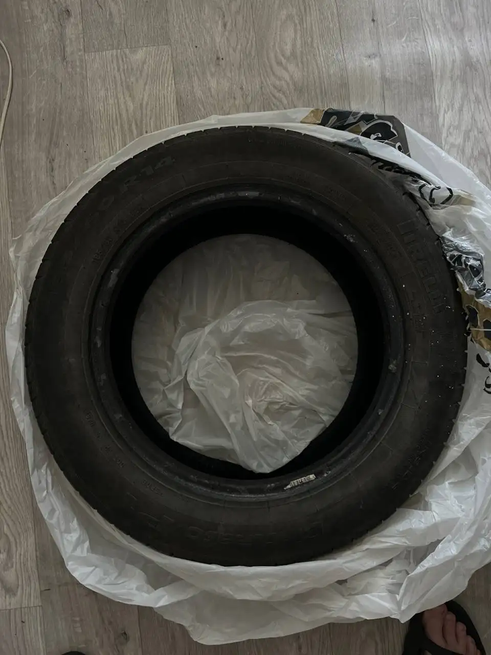 Продажа летних шин Pirelli 185/60R14 - Шины (Авто) в Казань