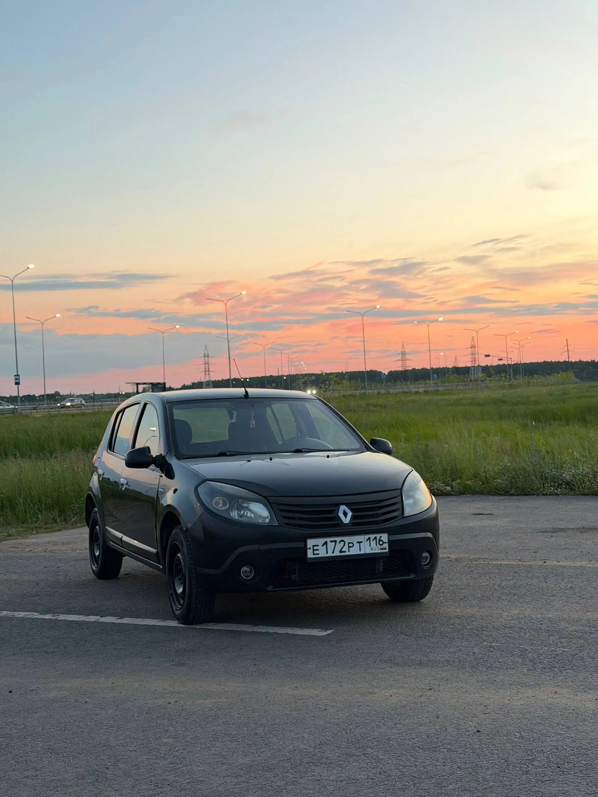 Renault Sandero 1.6 2013 года - Легковые автомобили (Авто) в Казань