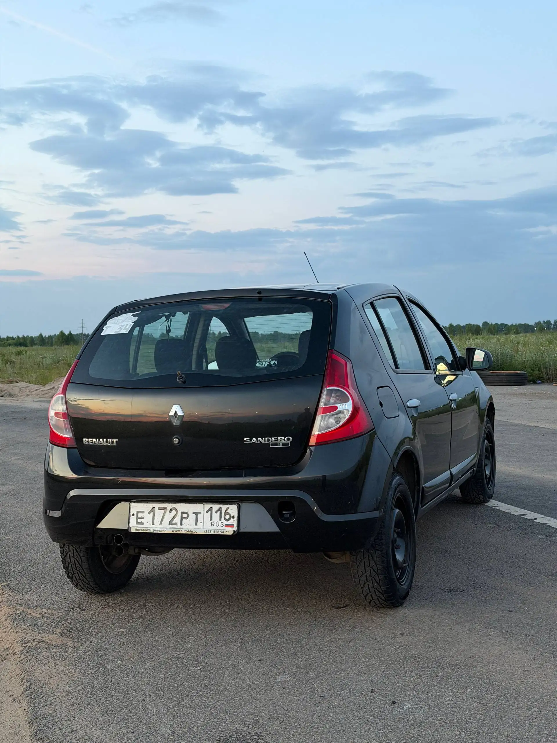 Renault Sandero 1.6 2013 года - Легковые автомобили (Авто) в Казань