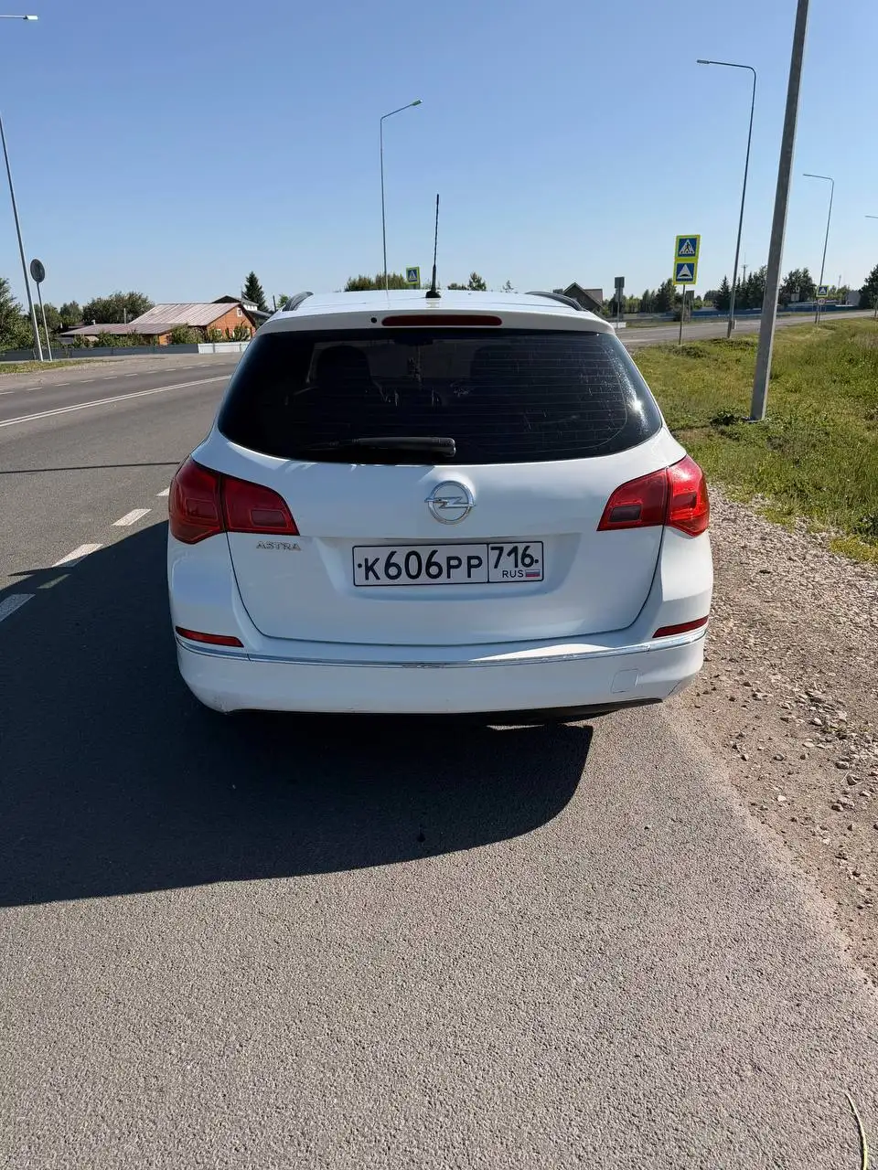 Opel Astra J Универсал 2013 - Авто в Казань