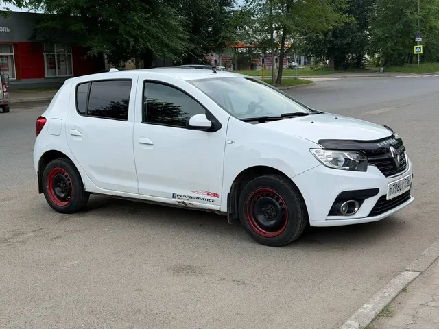Sundero 2 2019 года в отличном состоянии - Авто в Казань