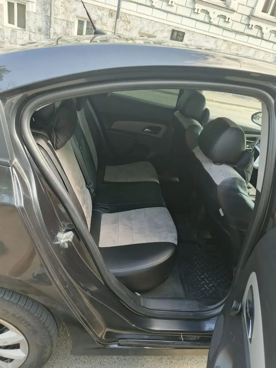 Chevrolet Cruze 1.6 (База) 2012 - Легковые автомобили (Авто) в Казань