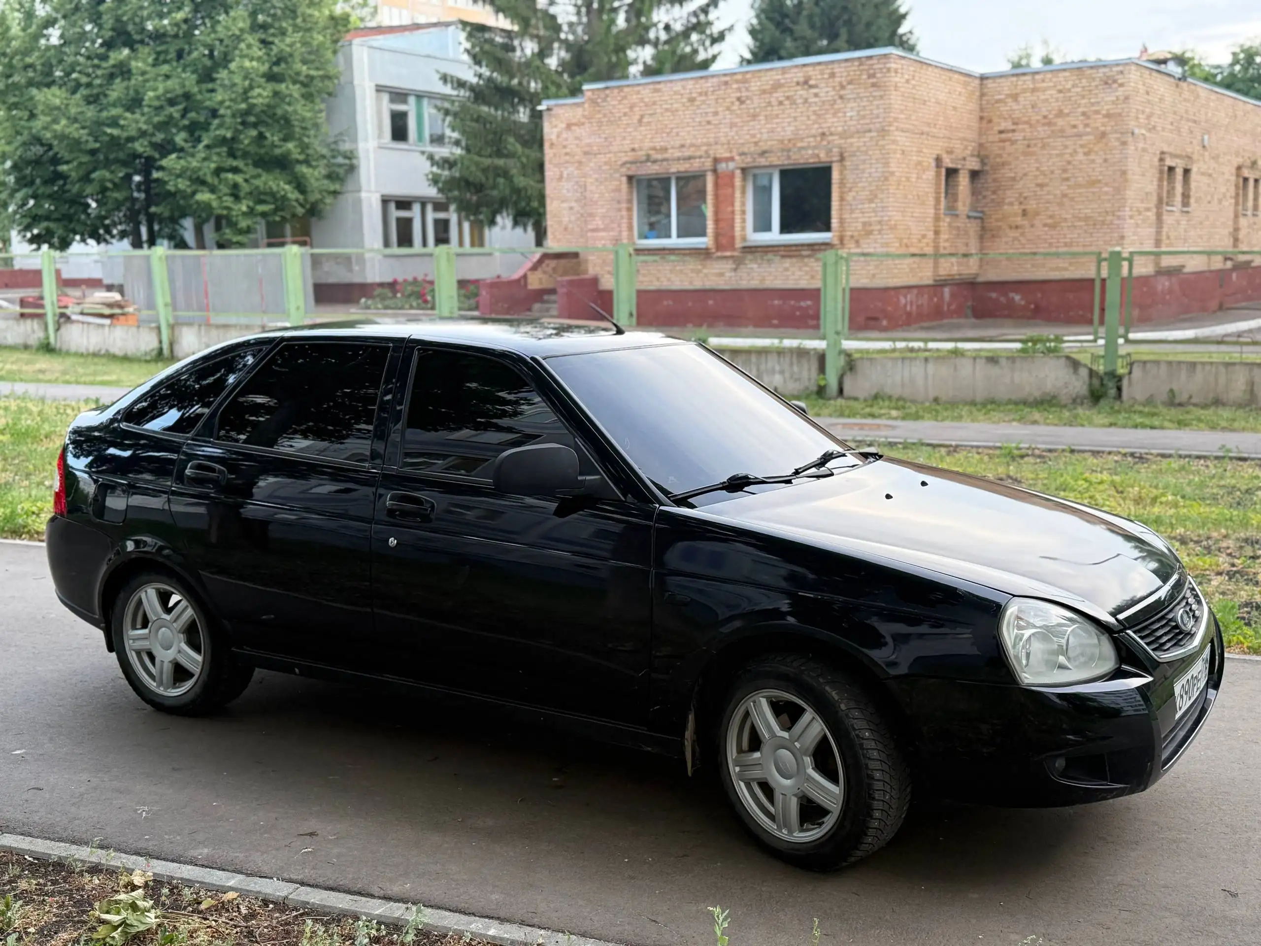 Продажа Приора 2013 хетчбек - Легковые автомобили (Авто) в Нижнекамск