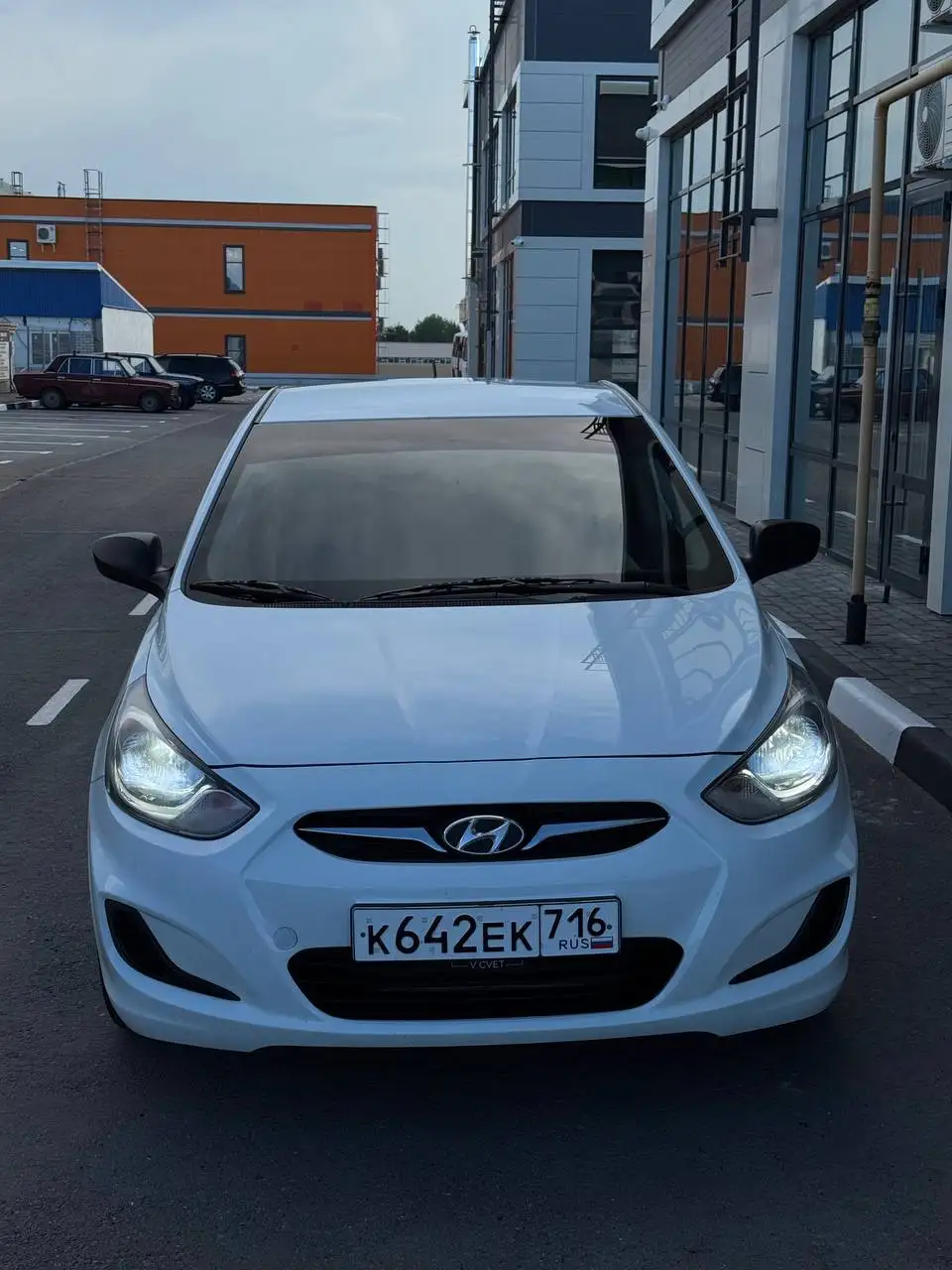 HYUNDAI SOLARIS 2014 - Легковые автомобили (Авто) в Набережные Челны