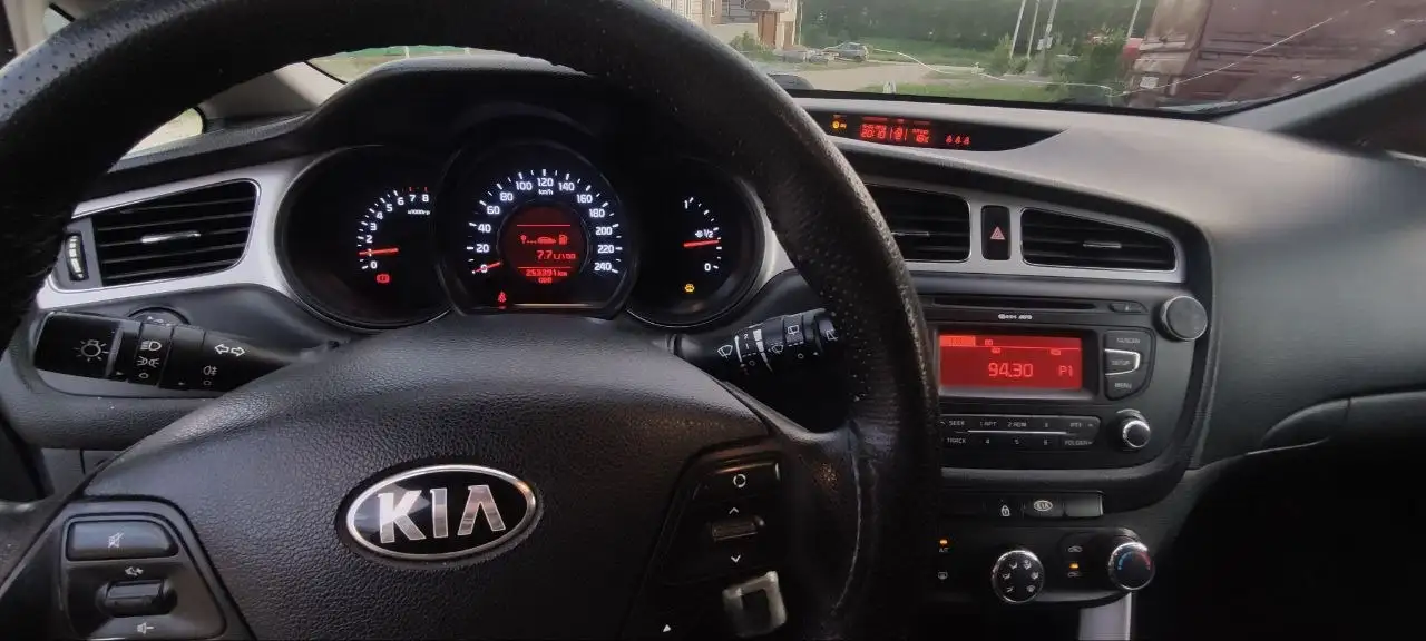 Kia Ceed 2013 в отличном состоянии - Легковые автомобили (Авто) в Арск