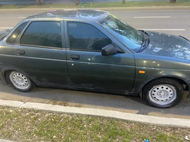 Toyota Aristo 2012 120,000 км - Коллекционные товары в Нижнекамск