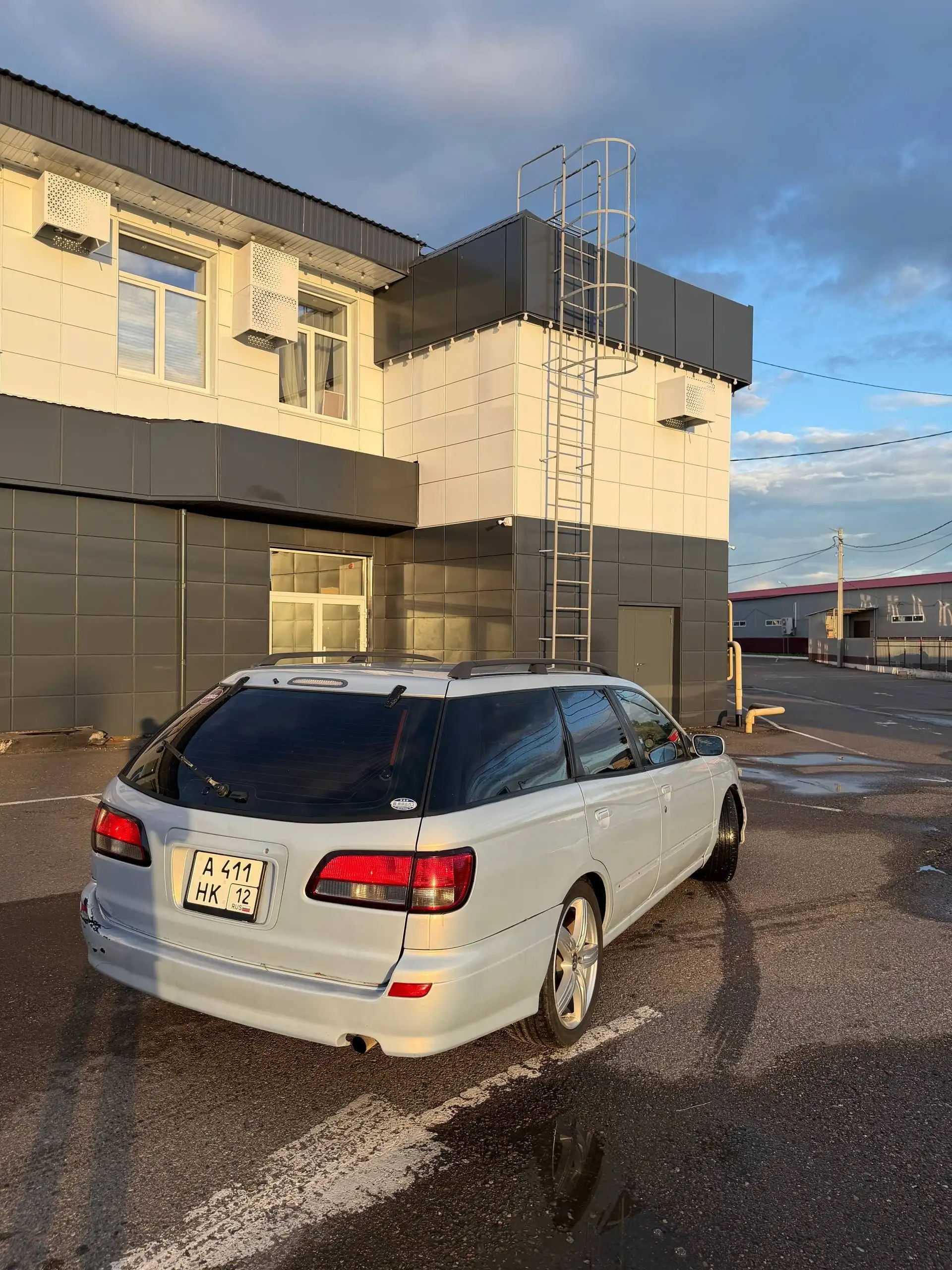 Ниссан Авенир W11 - Авто в Казань