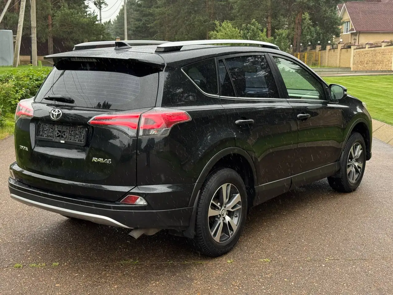 Toyota RAV4 2015 - Легковые автомобили (Авто) в Набережные Челны