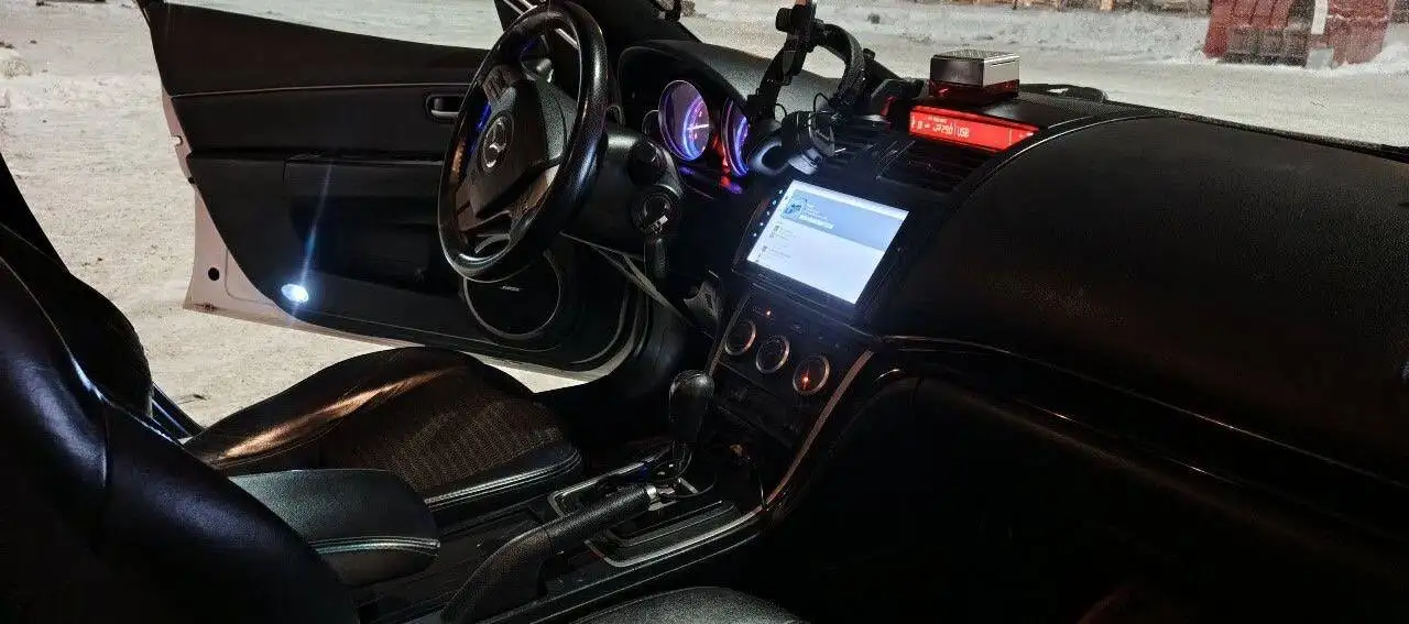 Автомобиль 2008 год 2.0 автомат - Авто в Екатеринбург