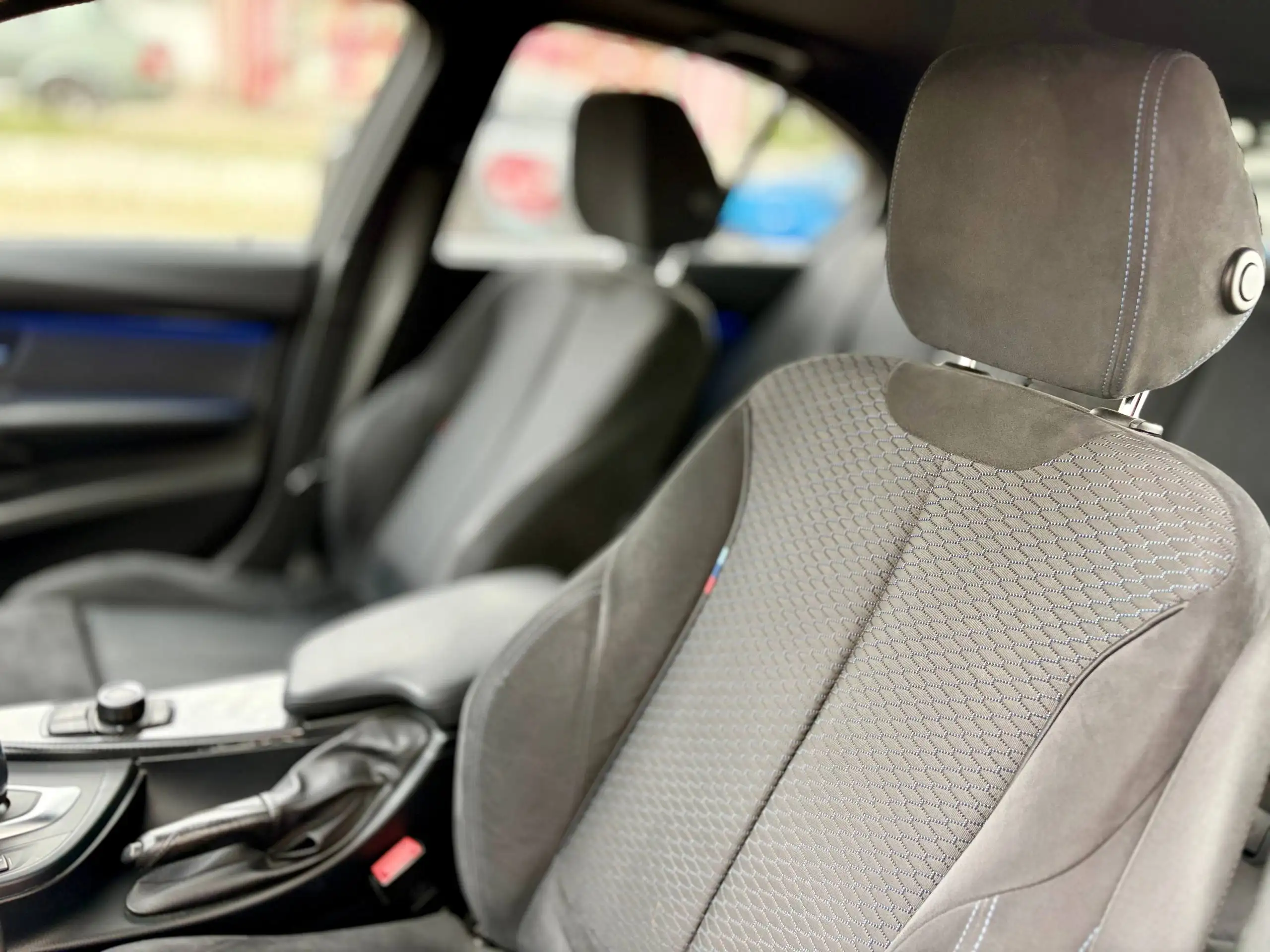 BMW 2018 г. в идеальном состоянии - Легковые автомобили (Авто) в Нижнекамск