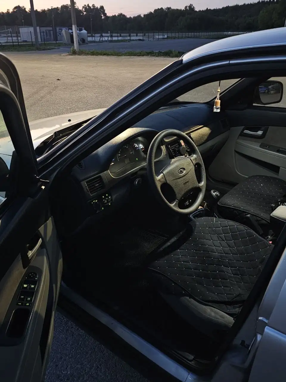 Lada Priora 2010 - Легковые автомобили (Авто) в Буинск