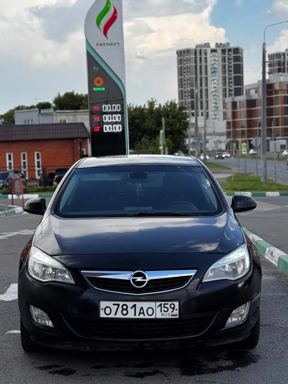 Opel Astra J 2010 - Авто в Казань