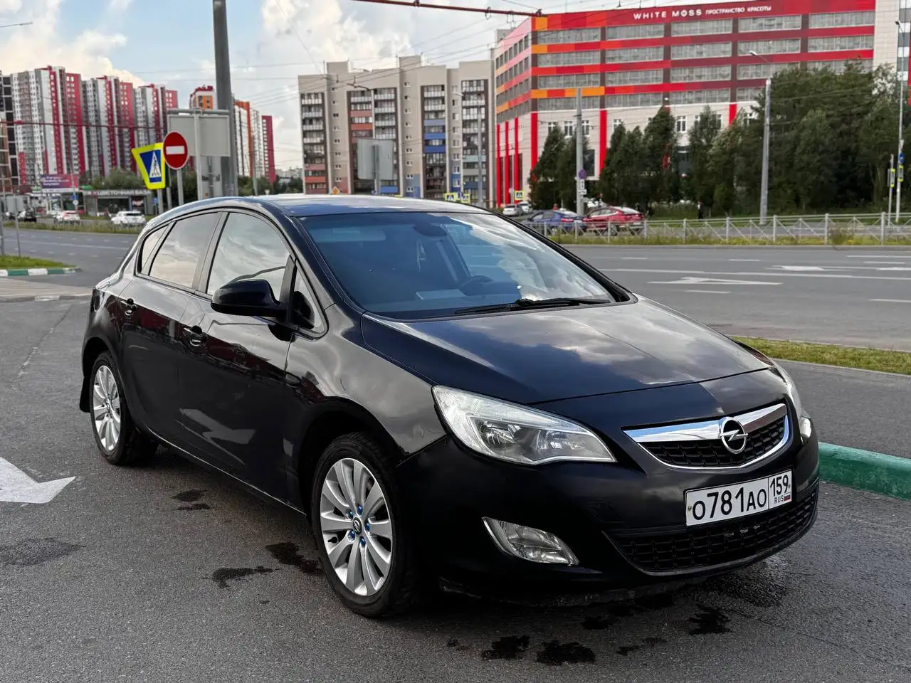 Opel Astra J 2010 - Авто в Казань