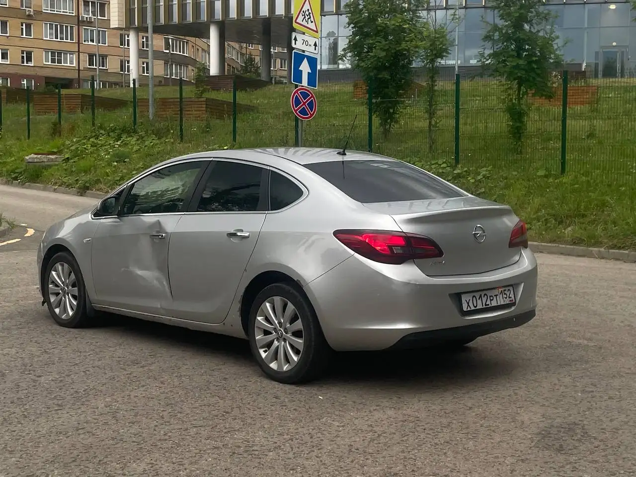 Opel Astra J-рестайлинг 1.6 МКПП 2013 - Легковые автомобили (Авто) в Казань