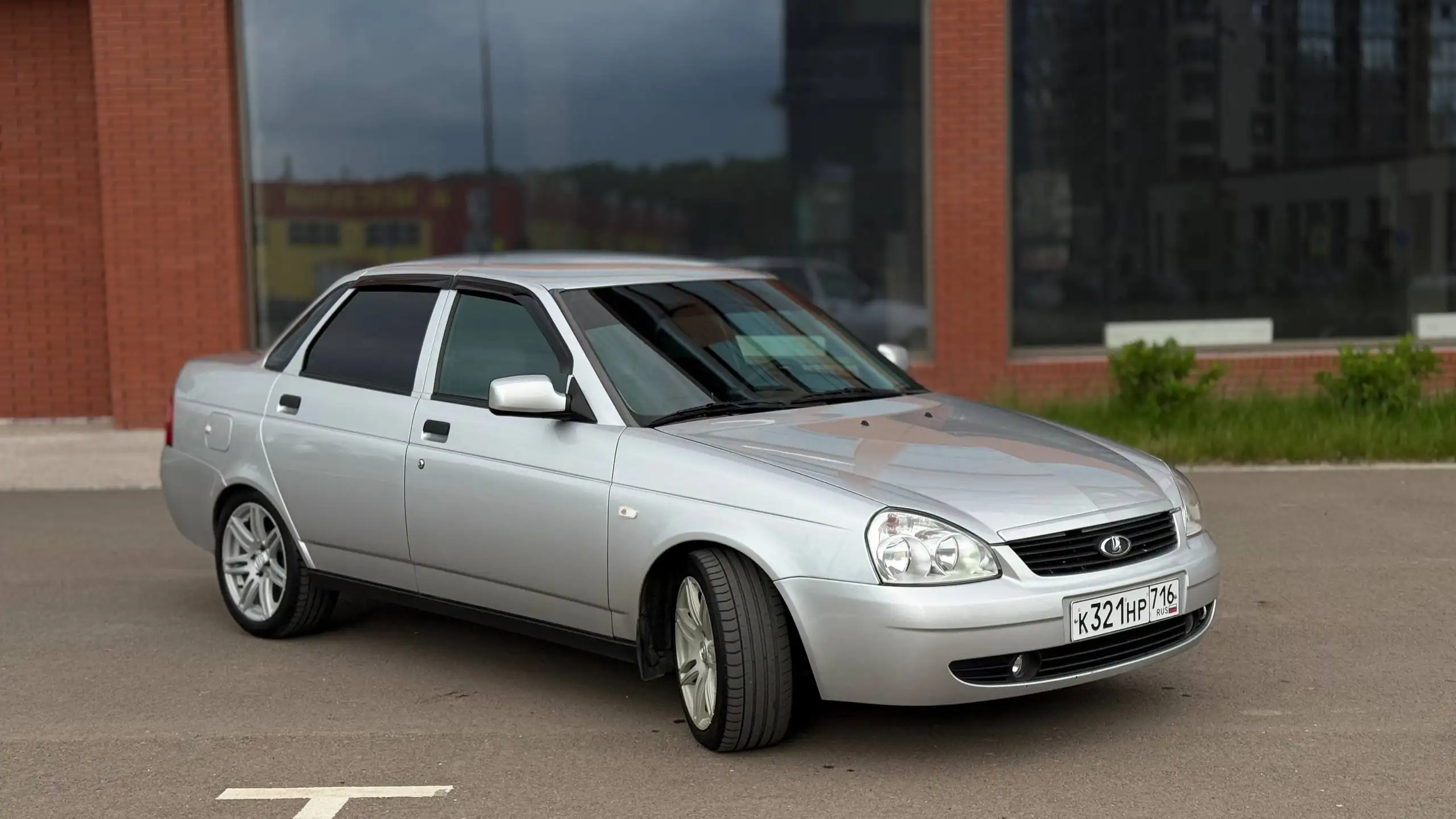 Продажа Lada Priora в идеальном состоянии с тюнингом - Легковые автомобили (Авто) в Казань
