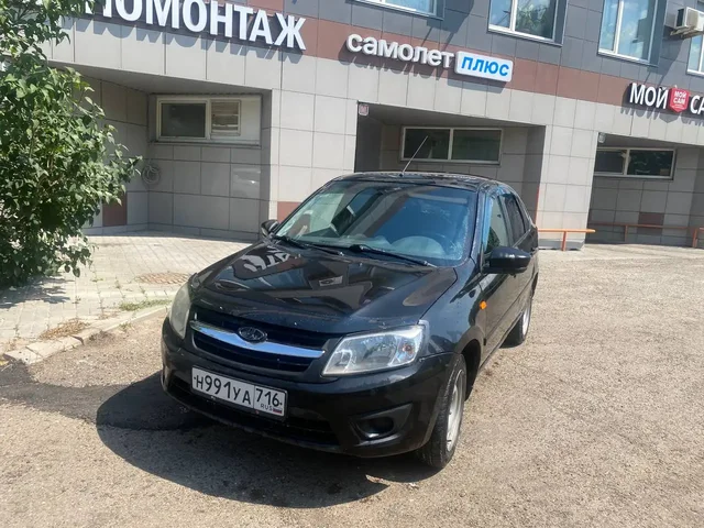 Лада Гранта лифтбек 2015 г.в. - Chevrolet в Казань