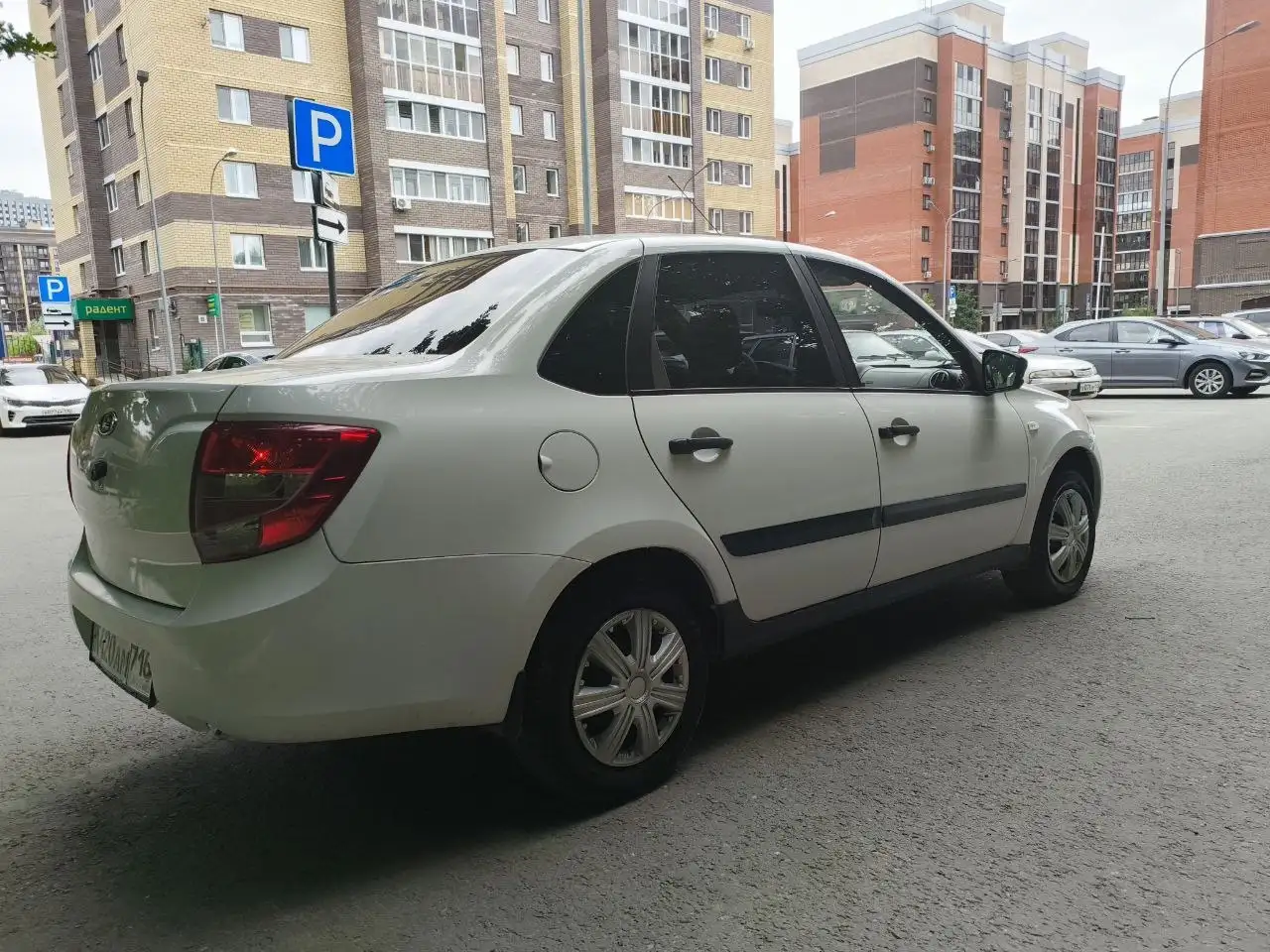 Гранта 2017 года - Авто в Казань