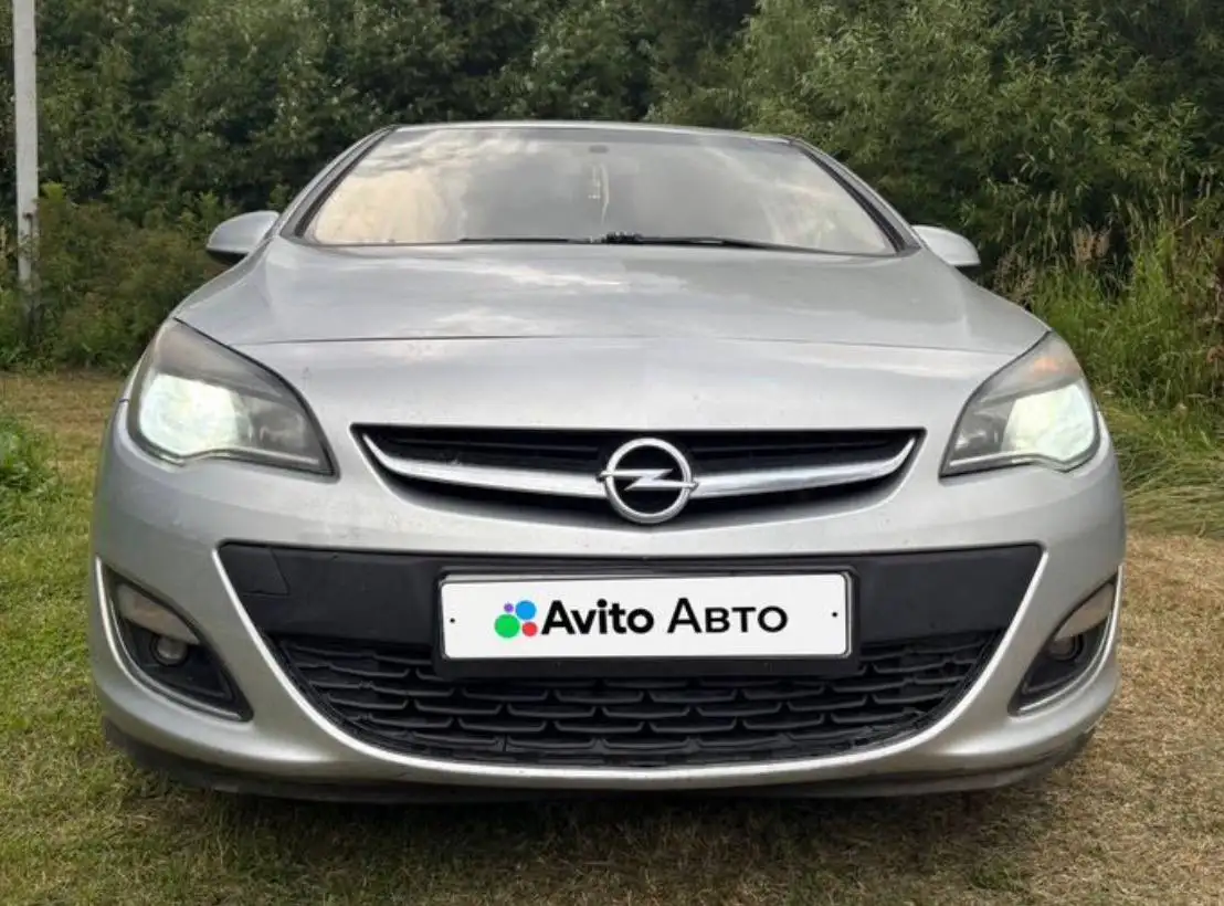 Opel Astra J-рестайлинг седан 2013 года - Легковые автомобили (Авто) в Казань
