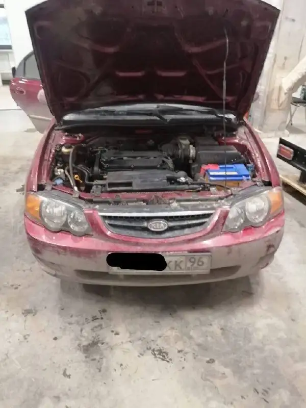Продажа автомобиля 2004 года - Авто в Екатеринбург