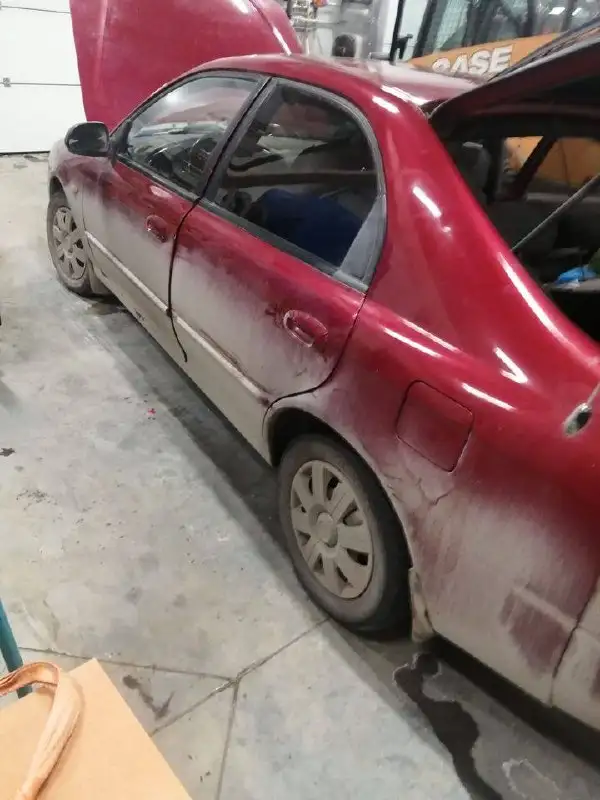 Продажа автомобиля 2004 года - Авто в Екатеринбург