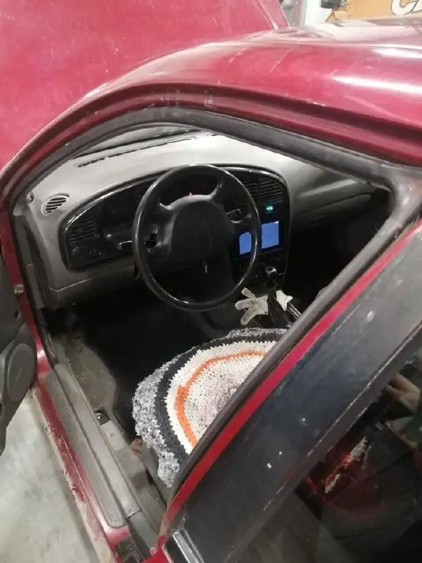 Продажа автомобиля 2004 года - Авто в Екатеринбург