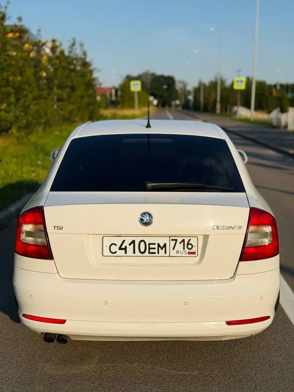 Шкода Октавия 1.8 автомат 2011 года - Авто в Казань