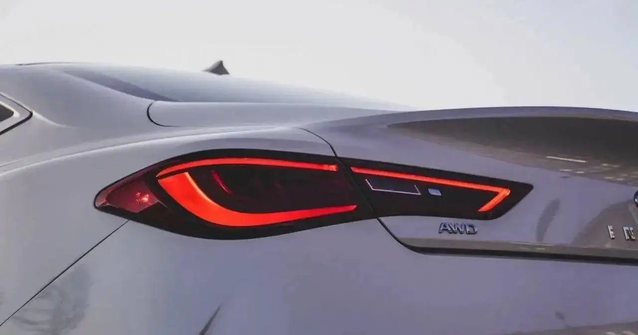 Infiniti Q60S 3.0, 405 л.с., полный привод - Авто в Казань