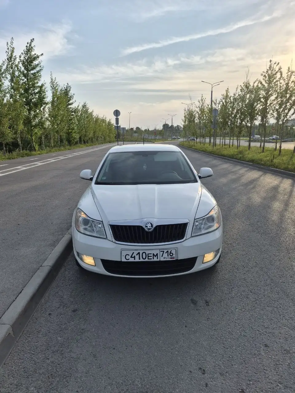 Skoda Octavia 1.8 AT 2011 - Авто в Казань