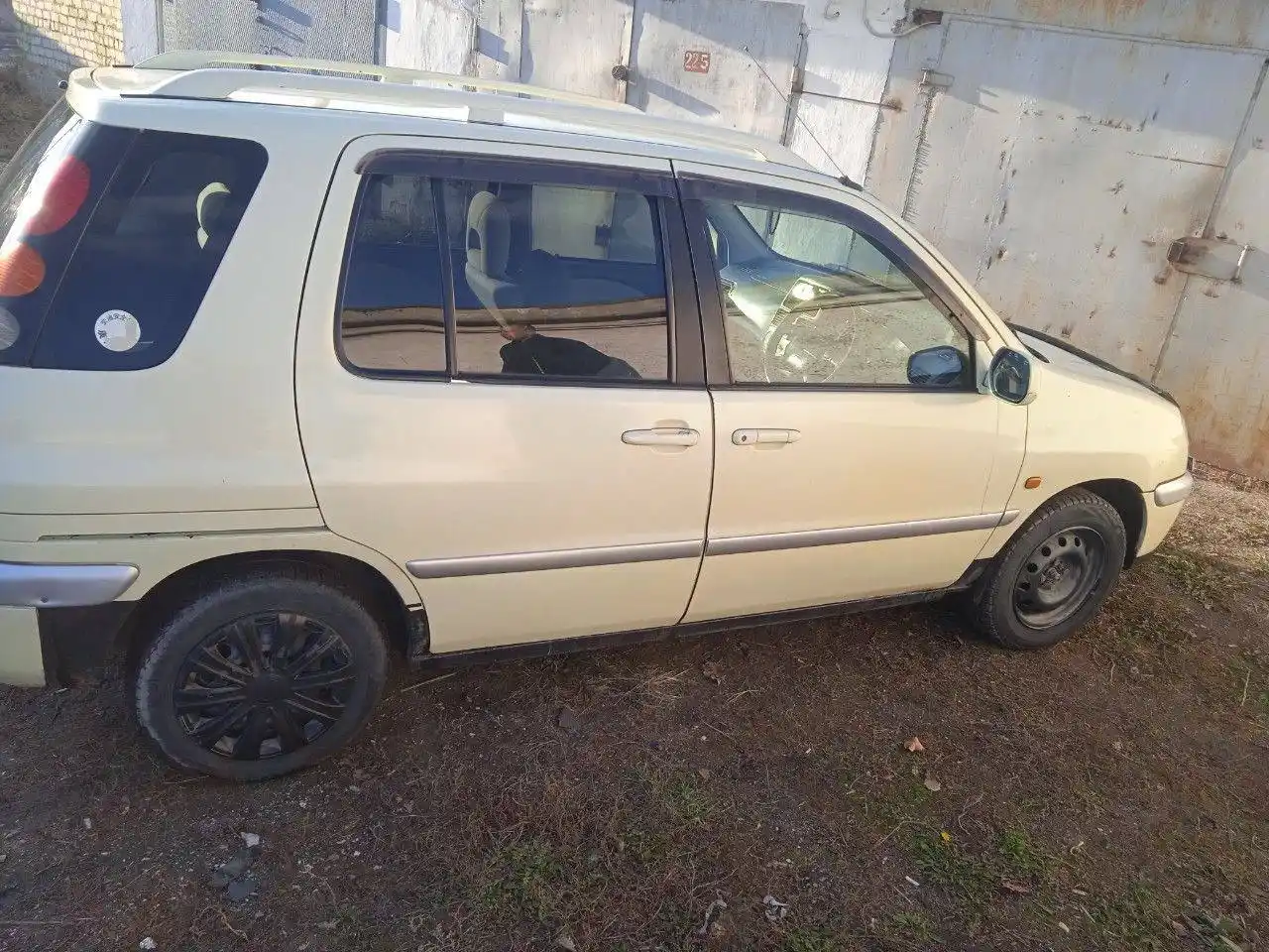 Тойота Раум 1998 автомат