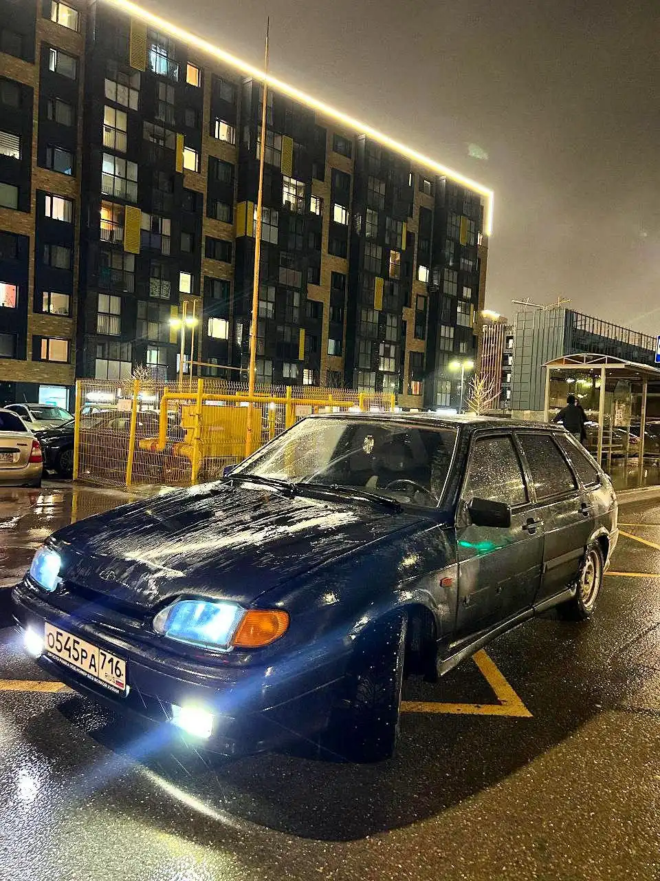 ВАЗ 2114 2009 года