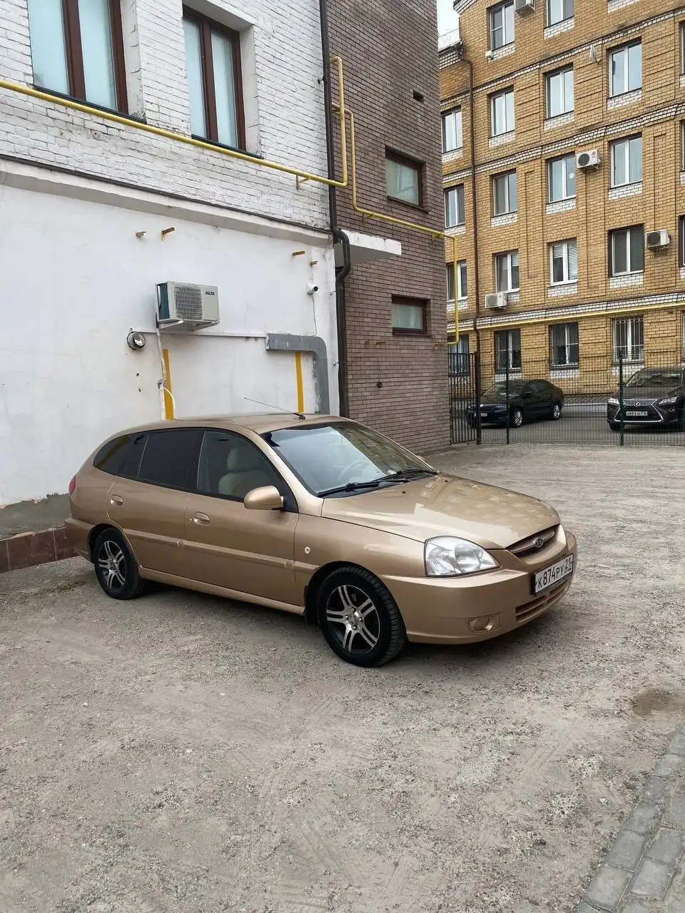 Продажа автомобиля 2005 года